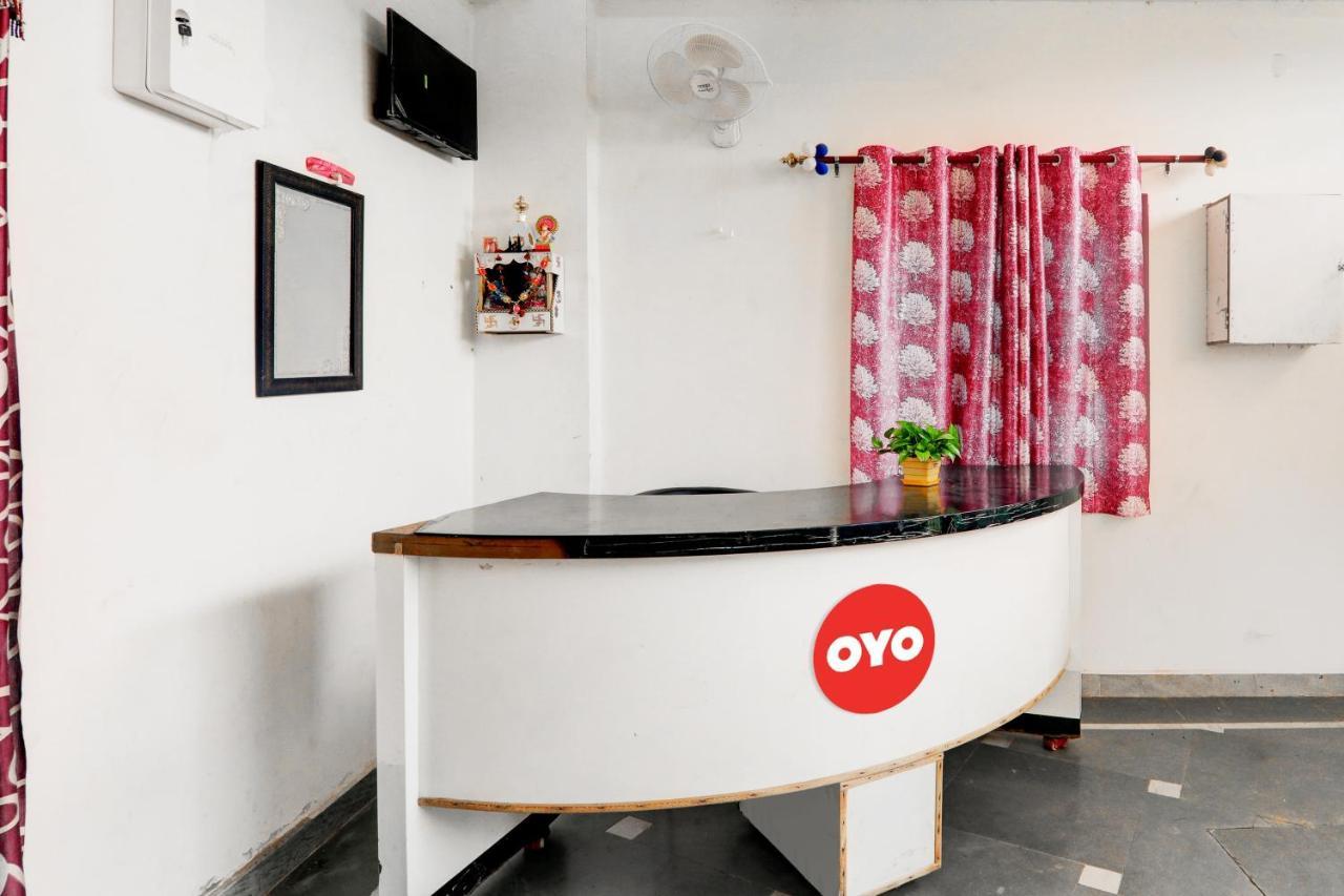 Oyo Flagship Shine Hotel Chinhat Ngoại thất bức ảnh