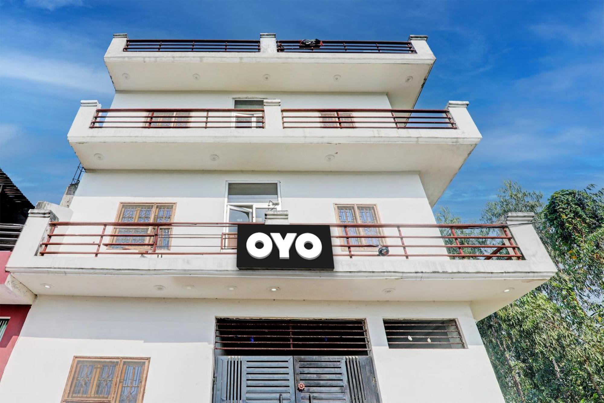 Oyo Flagship Shine Hotel Chinhat Ngoại thất bức ảnh